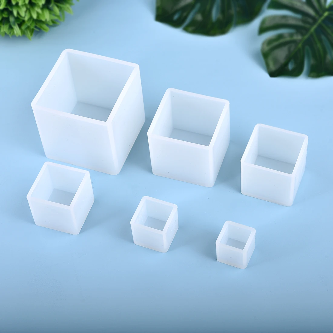 Stampo in silicone per resina  - Jewelry Making Uv Resin Kit recensione e prezzo